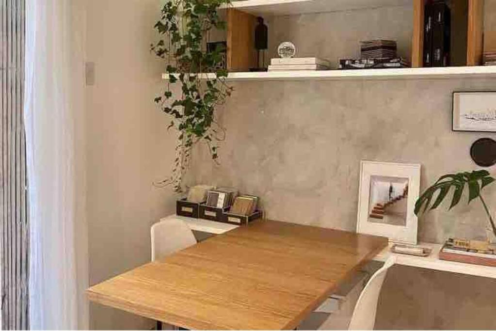 Um Cantinho No Coracao Do Leblon-dias Ferreira Apartamento